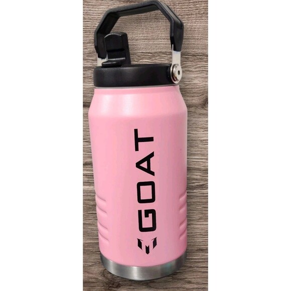 THE MESSI X STANLEY ICEFLOW FLIP STRAW JUG 64 OZ  NEW - Picture 4 of 5